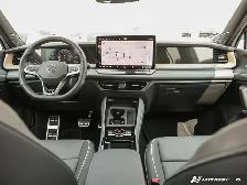 2025 Volkswagen Tiguan Highline R-Line | Digital Display - Photo 25