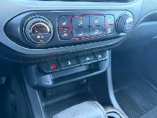 2015 GMC Canyon SLE Crew Cab - Photo 16