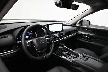 2026 Toyota Grand Highlander XLE AWD Call 902 466-9550 Apple Car - Photo 5