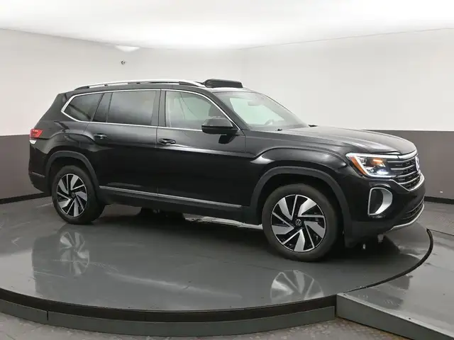 2026 Volkswagen Atlas HIGHLINE Call 902 466-9550 Apple Car Play,