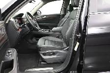 2026 Volkswagen Atlas HIGHLINE Call 902 466-9550 Apple Car Play, - Photo 17