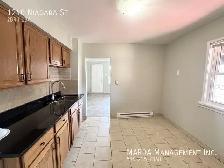 COZY 2 BED/1 BATH UPPER UNIT PLUS HYDRO & FREE INTERNET! - Photo 8