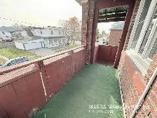 COZY 2 BED/1 BATH UPPER UNIT PLUS HYDRO & FREE INTERNET! - Photo 21
