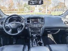 2020 Nissan Pathfinder SL Premium - Photo 12