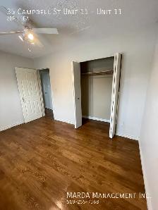 SPACIOUS 2BEDROOM/1BATH SUITE LOCATED CHATHAM -ALL INCLUSIVE - Photo 12