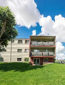 Raleigh Square Apartments - 2 Bedroom Apartment for Rent - Photo 16