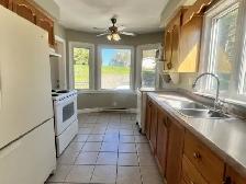 GORGEOUS 2 BR 1 BATH MIDDLE SACKVILLE MAIN LEVEL UNIT AVAIL NOW - Photo 7