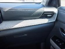 2025 Nissan Kicks SV - Blind Spot Monitor | Heated Steering - Photo 35