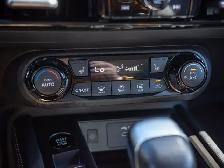 2025 Nissan Kicks SV - Blind Spot Monitor | Heated Steering - Photo 40