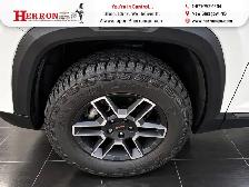 2026 GMC Terrain AWD AT4 AWD AT4 - Photo 12