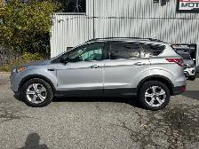 2015 Ford Escape SE | HEATED SEATS | BACK-UP CAM | BLUETOOTH - Photo 2