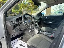 2015 Ford Escape SE | HEATED SEATS | BACK-UP CAM | BLUETOOTH - Photo 8