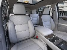 2027 GMC Acadia Denali - Photo 18