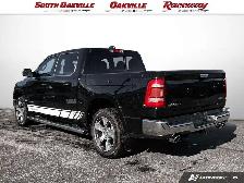 2022 Ram 1500 LARAMIE CREW | AIRE RIDE | DUAL SUNROOF | RAMBOX | - Photo 4