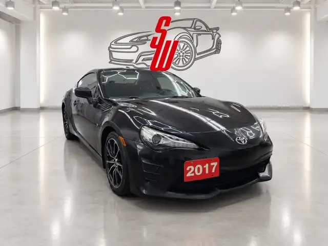 2017 TOYOTA 86 BASE