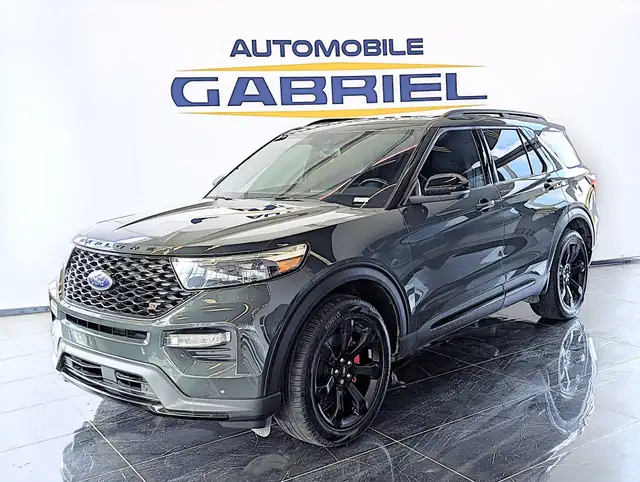 2022 Ford Explorer ST AWD 7 PASSAGERS