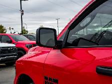 2021 Ram 1500 Classic Express Night Edition 3.6L - Photo 7