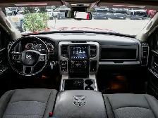 2021 Ram 1500 Classic Express Night Edition 3.6L - Photo 28