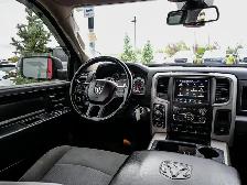 2021 Ram 1500 Classic Express Night Edition 3.6L - Photo 29