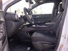 2027 Chevrolet Equinox AWD LT - Photo 17