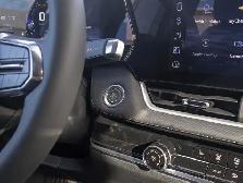 2027 Chevrolet Equinox AWD LT - Photo 25