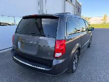 2016 Dodge Grand Caravan SXT Premium Plus - NOACC|ENTPKG|NAVI|LE - Photo 5