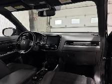Mitsubishi Outlander Édition limitée S-AWC 2020 à vendre - Photo 22