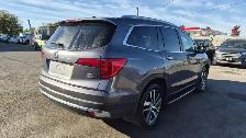 2018 Honda Pilot TOURING, LEATHER, 7 PASS, ROOF, DVD, NO ACCIDEN - Photo 5