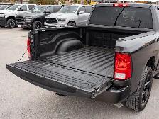 2023 Ram 1500 Classic Express - Photo 8