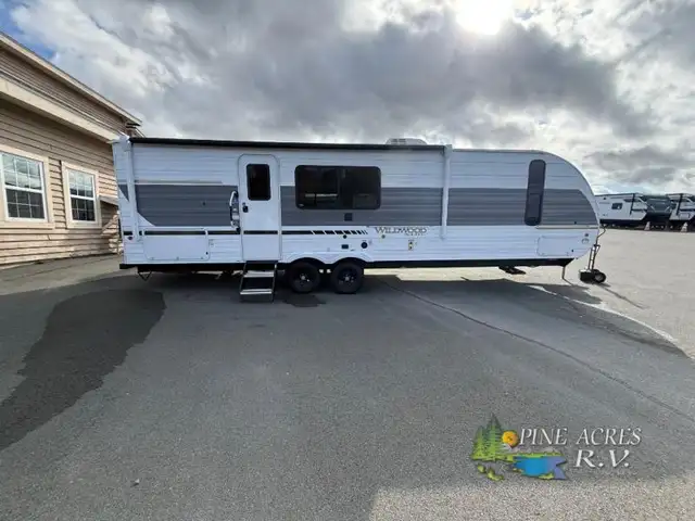 2025 Forest River RV Wildwood X-Lite 26ICE