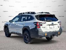 2022 Subaru Outback Wilderness AWD | 3M | Hitch | No Accidents - Photo 3