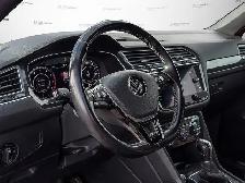 2018 Volkswagen Tiguan Highline R-Line 4MOTION | No Accidents - Photo 14