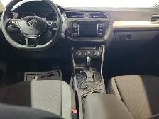 2019 Volkswagen Tiguan 2.0T TRENDLINE S All Wheel Drive 4MOTION - Photo 12