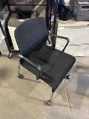 Global Mesh Office Chair! - Photo 6
