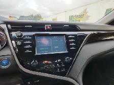 2019 Toyota Camry Hybrid - Photo 9