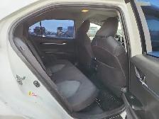 2019 Toyota Camry Hybrid - Photo 33