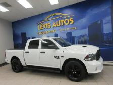 RAM 1500 CLASSIC 2021 EXPRESS NIGHT EDITION V-8 5.7 HEMI 4X4 JAM - Photo 2