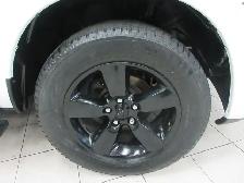 RAM 1500 CLASSIC 2021 EXPRESS NIGHT EDITION V-8 5.7 HEMI 4X4 JAM - Photo 5