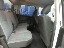 RAM 1500 CLASSIC 2021 EXPRESS NIGHT EDITION V-8 5.7 HEMI 4X4 JAM - Photo 18