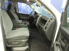 RAM 1500 CLASSIC 2021 EXPRESS NIGHT EDITION V-8 5.7 HEMI 4X4 JAM - Photo 20