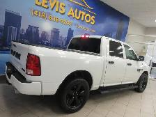 RAM 1500 CLASSIC 2021 EXPRESS NIGHT EDITION V-8 5.7 HEMI 4X4 JAM - Photo 23