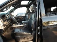 2027 Ram 3500 Laramie Night Mega Cab 4x4, Sunroof - Photo 25