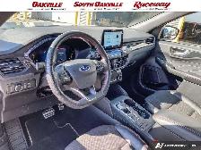 2023 Ford Escape ST LINE | AWD | CLEAN CARFAX | NO ACCIDENTS | - Photo 13