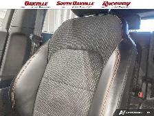 2023 Ford Escape ST LINE | AWD | CLEAN CARFAX | NO ACCIDENTS | - Photo 20