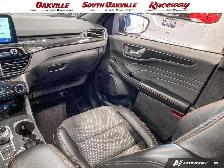 2023 Ford Escape ST LINE | AWD | CLEAN CARFAX | NO ACCIDENTS | - Photo 25