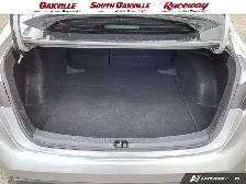 2023 Toyota Corolla SE | CLEAN CARFAX | NO ACCIDENTS | NOT A REN - Photo 12