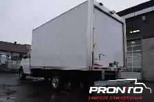 2025 Chevrolet Express 3500 3500  Cube 14 pieds  6.6L V8 - Photo 6