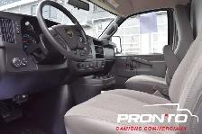 2025 Chevrolet Express 3500 3500  Cube 14 pieds  6.6L V8 - Photo 13