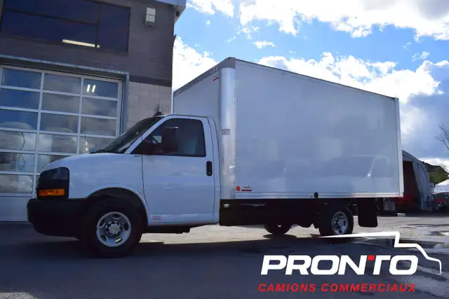 2025 Chevrolet Express 3500 V8  Cube 14 pieds  Roue Simple  G