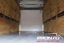 2025 Chevrolet Express 3500 V8  Cube 14 pieds  Roue Simple  G - Photo 16